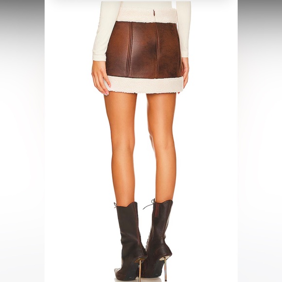 Lovers and Friends Luanne Mini Skirt in Walnut - Picture 3 of 7